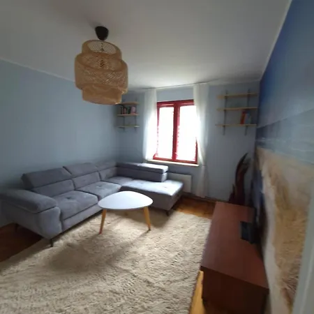 Cozy In A Tenement House Near The * Σόποτ