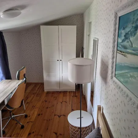 Διαμέρισμα Cozy In A Tenement House Near The